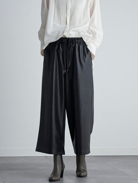 【大きいサイズ】【VEAGAN LEATHER】ウエストオールゴム仕様ガウチョパンツ≪サスティナブル≫