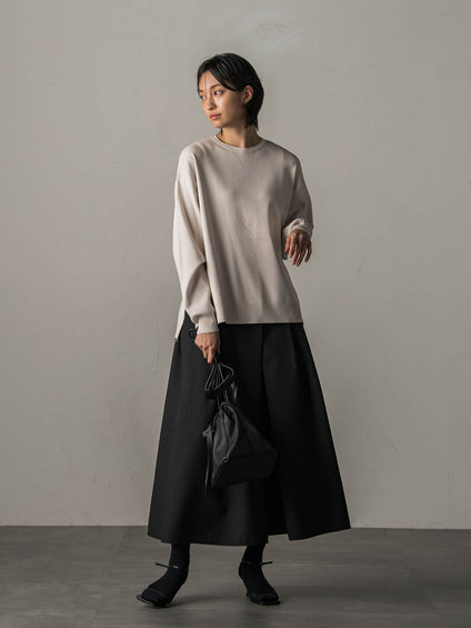 【BIOGRACE】ハート刺繍スウェットライクニットプルオーバー≪手洗い可能≫