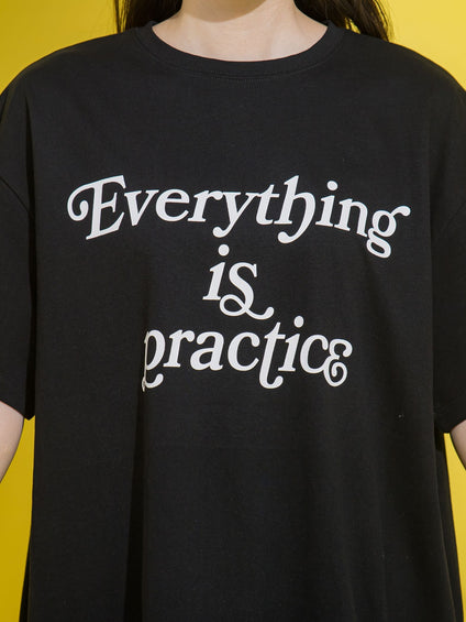 【大人も取り入れやすい】ロゴTシャツ《洗濯機で洗える》