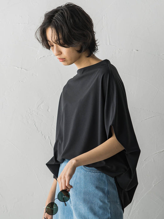 サークルフォルムプルオーバー≪洗濯機で洗える≫