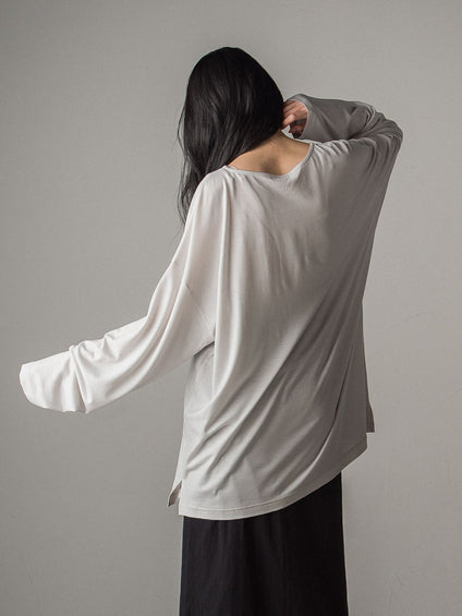 オールシーズン使える　ウォッシャブルウールＴシャツ ≪手洗い可能≫