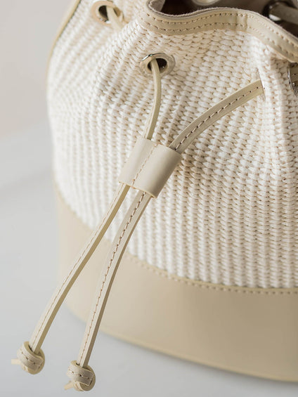≪BEVINI≫Straw Leather Combi bucket