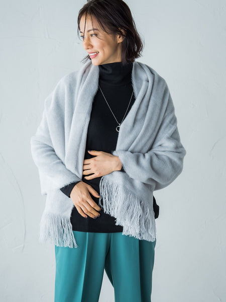 NAPPING SOLID STOLE