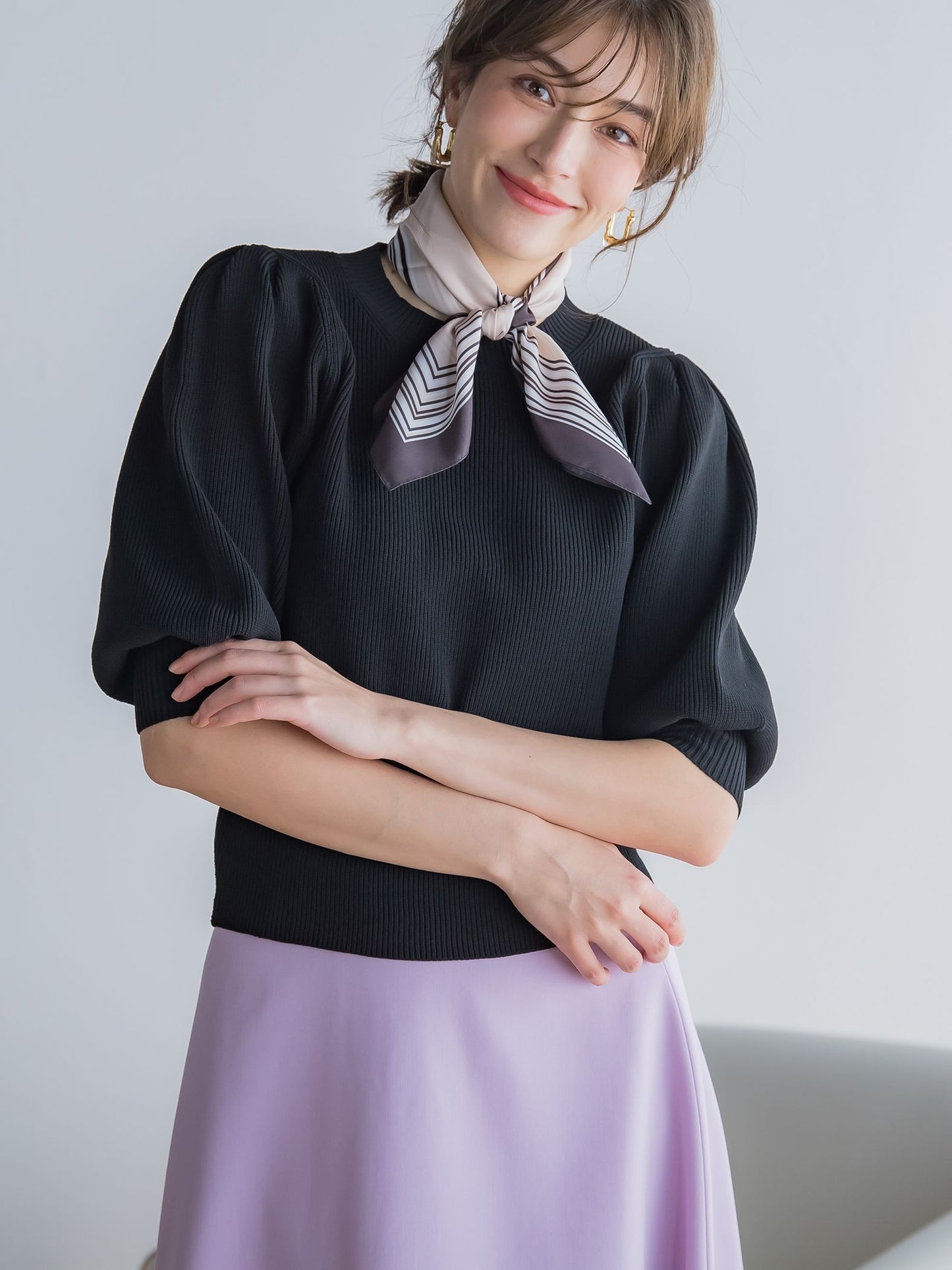 スクエアプリントスカーフ ≪手洗い可能≫
