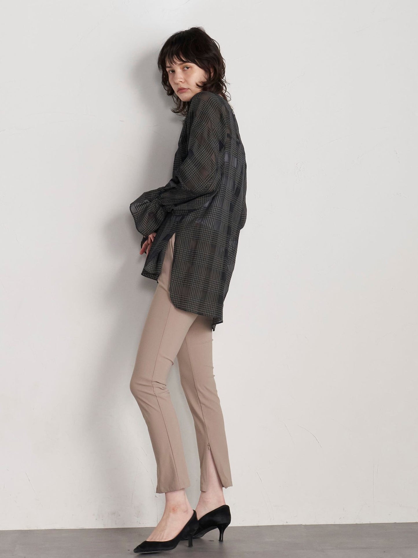 【WEB別注】メリルハイテンションスリットZIPパンツ《洗濯機で洗える》