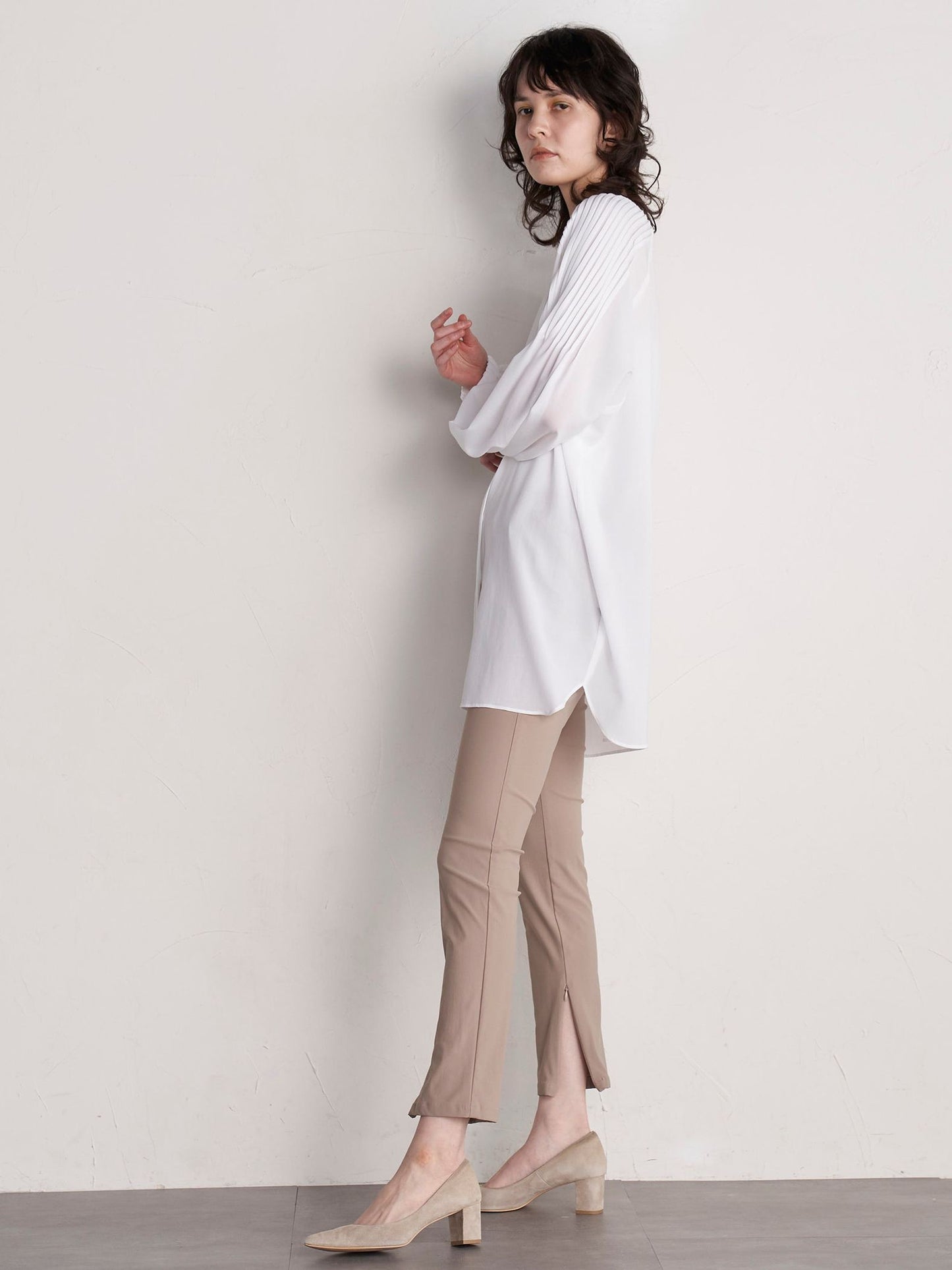 【WEB別注】メリルハイテンションスリットZIPパンツ《洗濯機で洗える》
