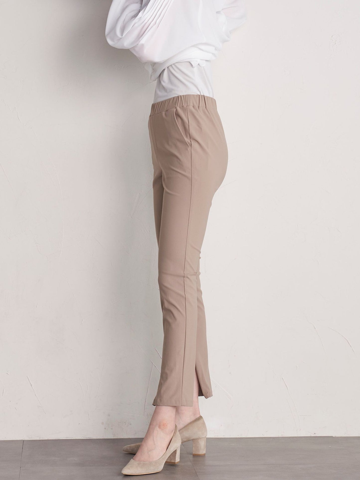 【WEB別注】メリルハイテンションスリットZIPパンツ《洗濯機で洗える》