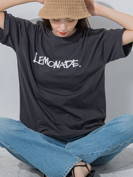 【夏のストリートファッション】レモネードプリントTシャツ《洗濯機で洗える》