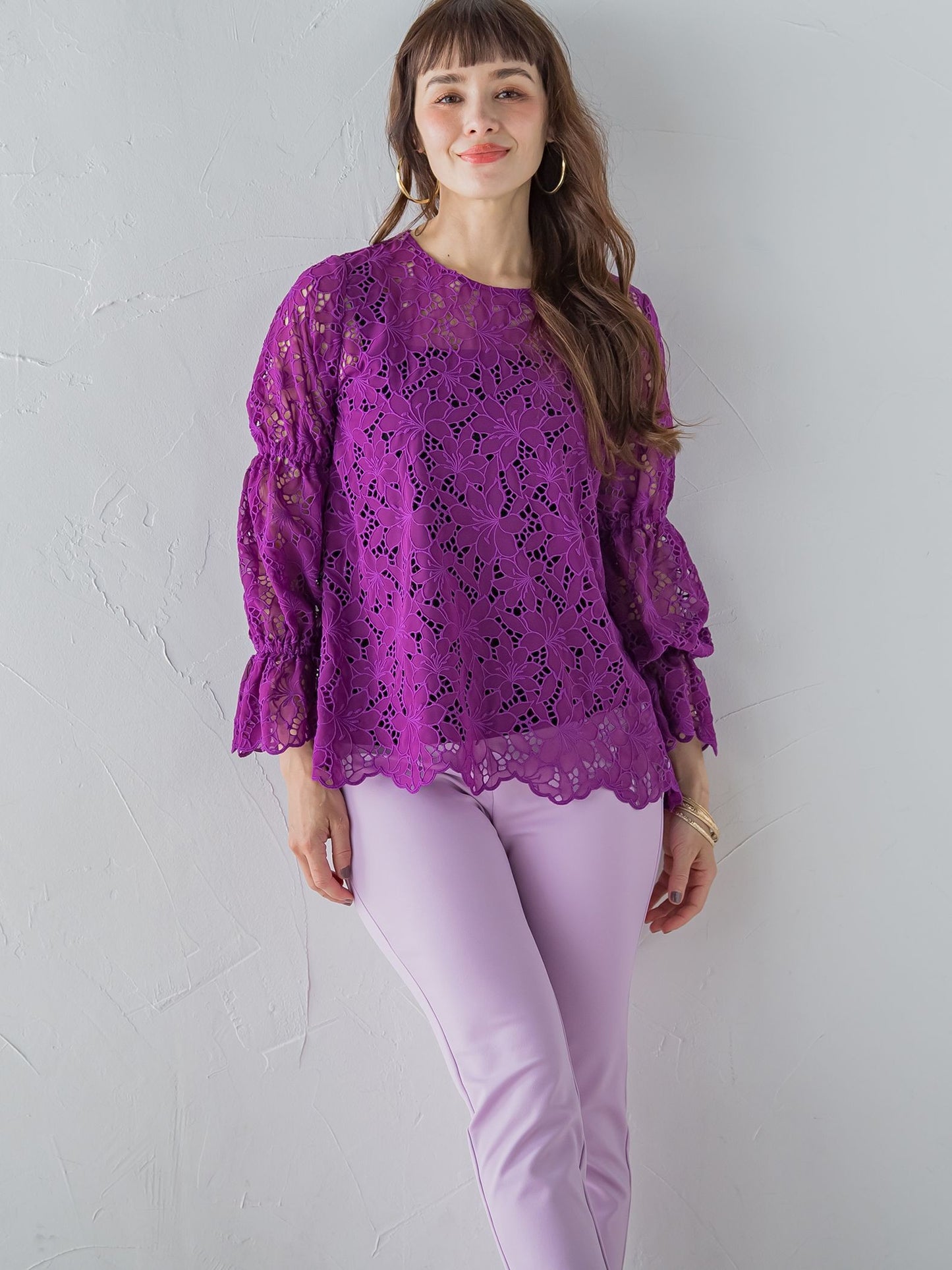 【WEB別注】シアー刺繍レースブラウス≪洗濯機で洗える≫