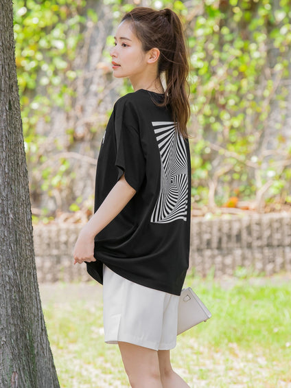 【大人も取り入れやすい1枚】アブストラクトカラーTシャツ《洗濯機で洗える》