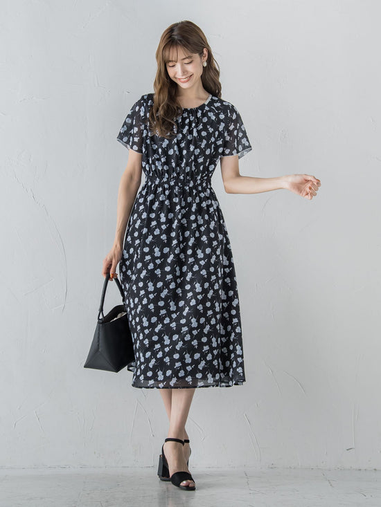 小花柄シアーワンピース ≪洗濯機で洗える≫