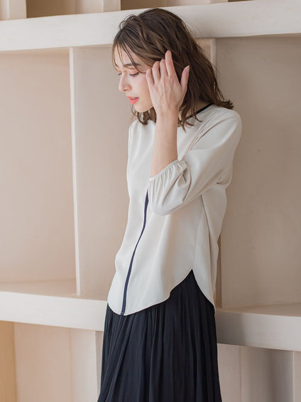 配色パイピングブラウス ≪洗濯機で洗える≫
